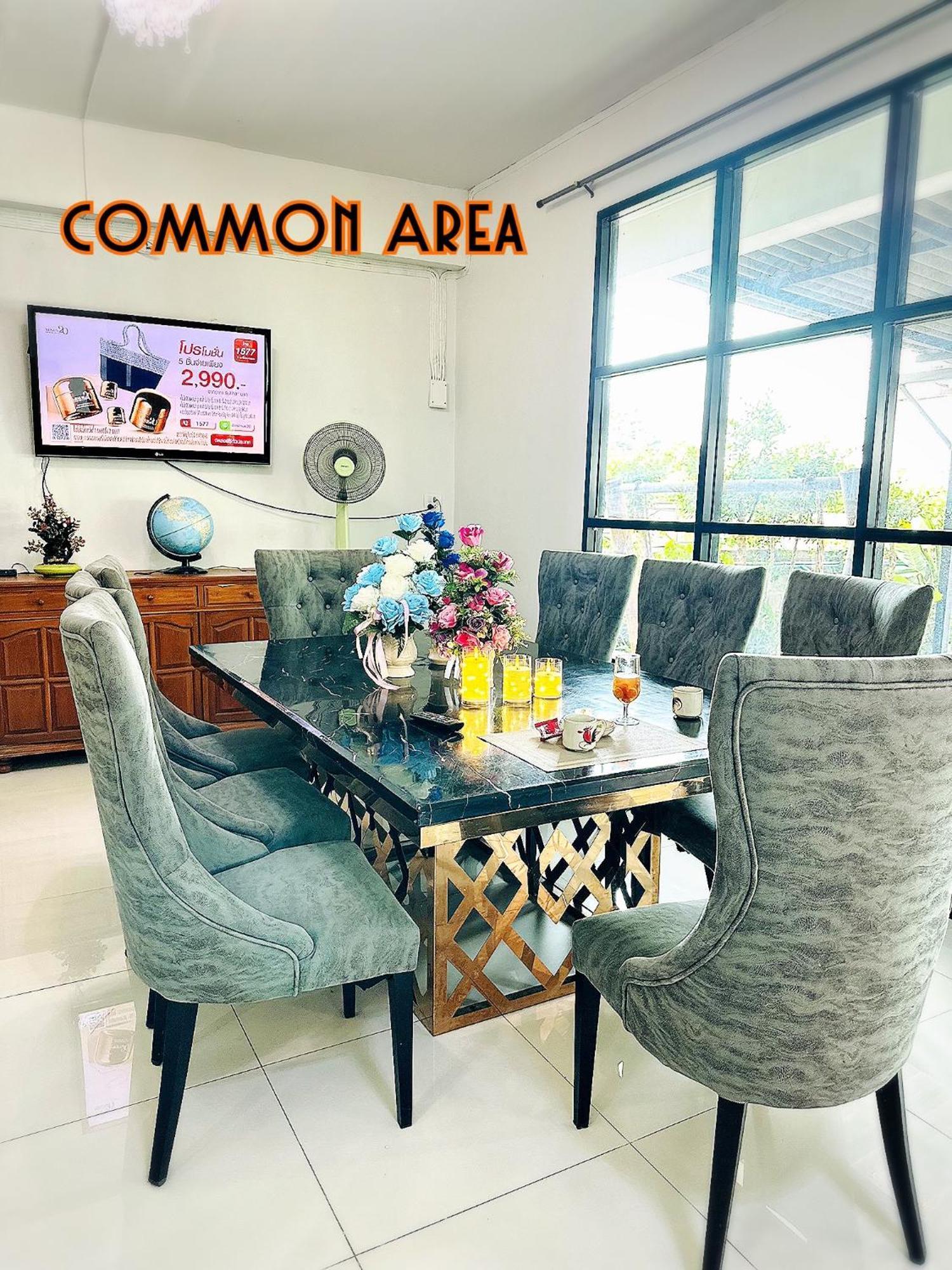 Service Apartment ห้อง102 ใจกลางเมืองใกล้แหล่งท่องเที่ยว Лампанг Екстериор снимка