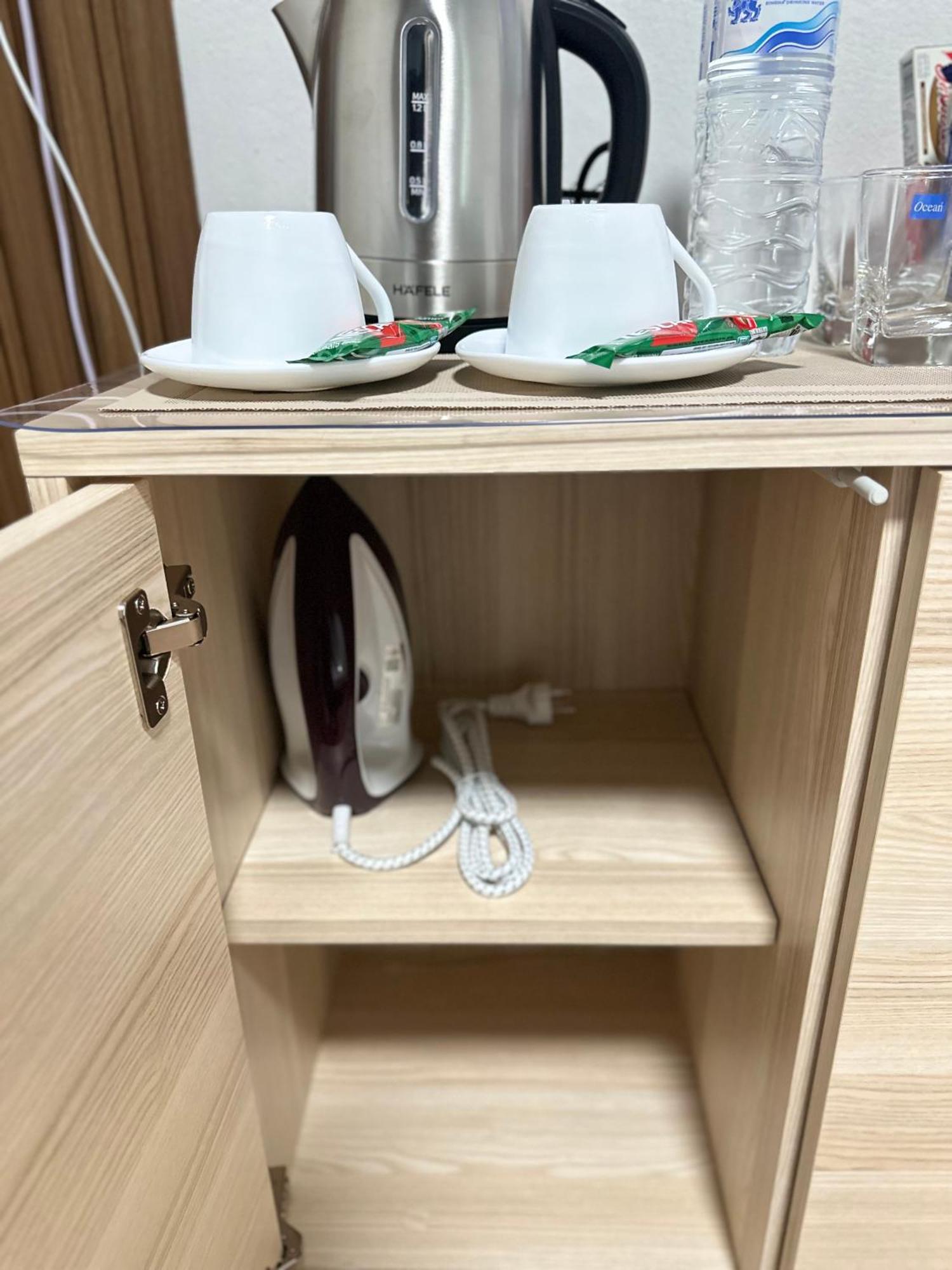 Service Apartment ห้อง102 ใจกลางเมืองใกล้แหล่งท่องเที่ยว Лампанг Екстериор снимка